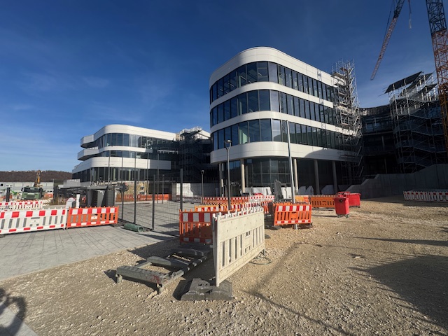 Hensoldt Arbeitswelten und Produktion Oberkochen